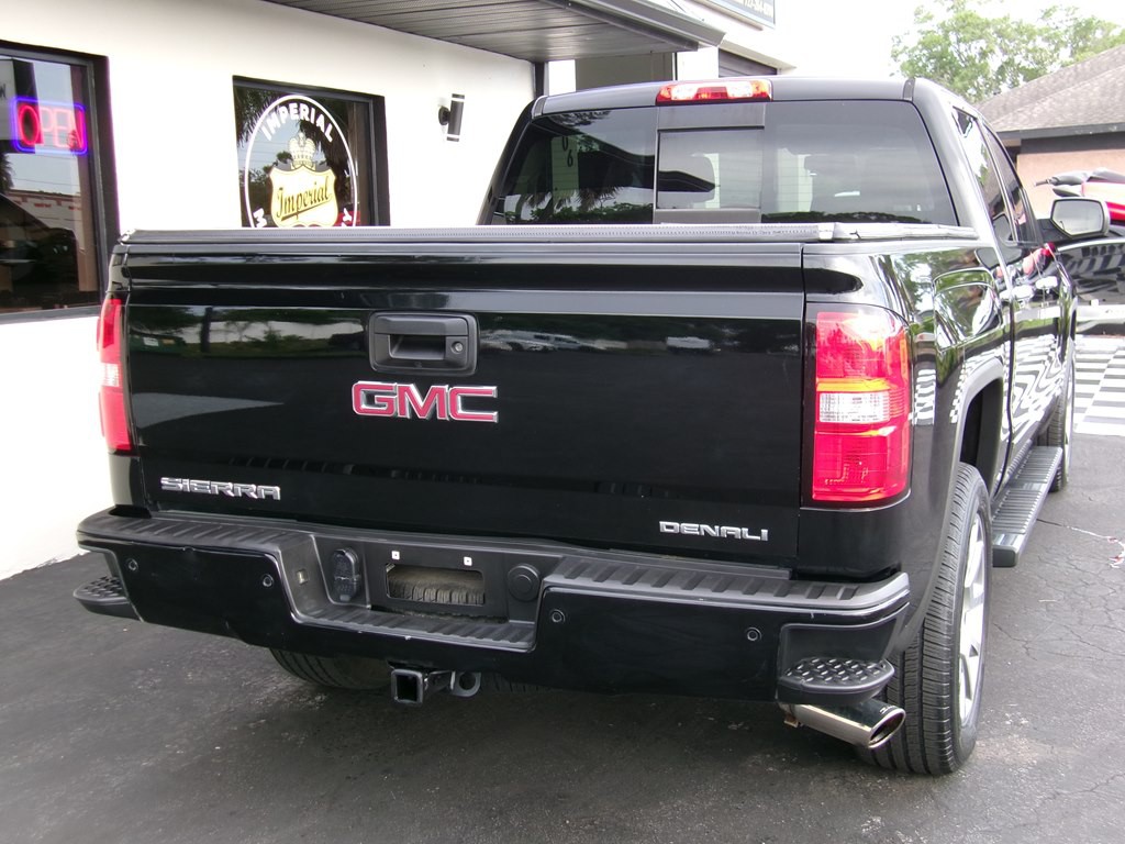 2015 GMC Sierra Image 19