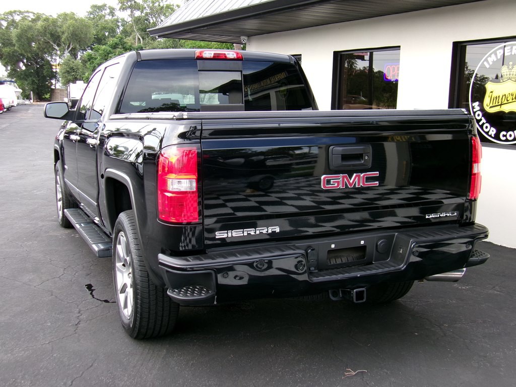 2015 GMC Sierra Image 23