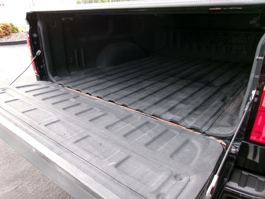 2015 GMC Sierra Image 48