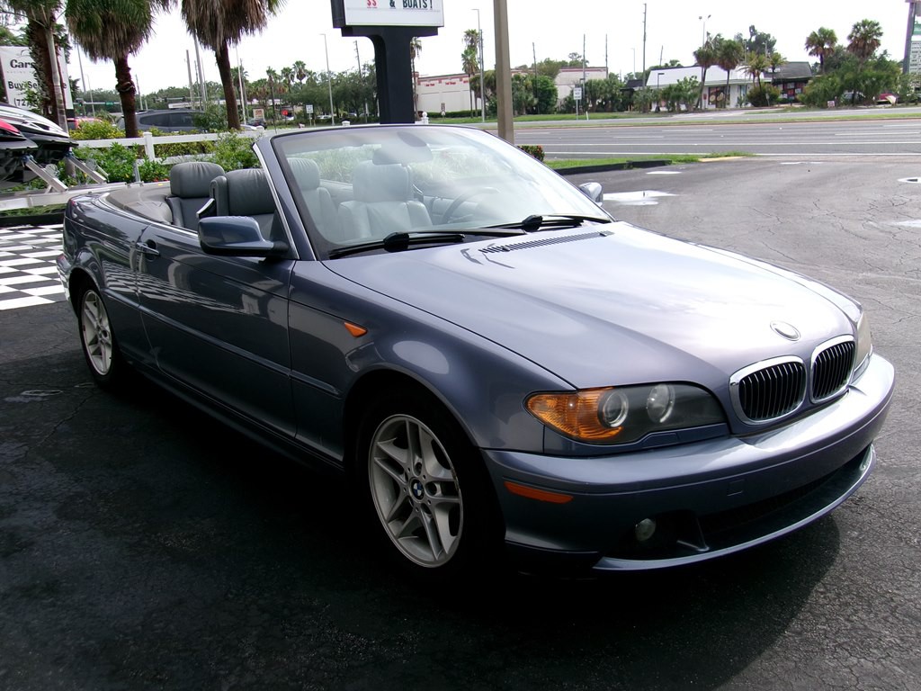 2004 BMW 3 Series Image 9