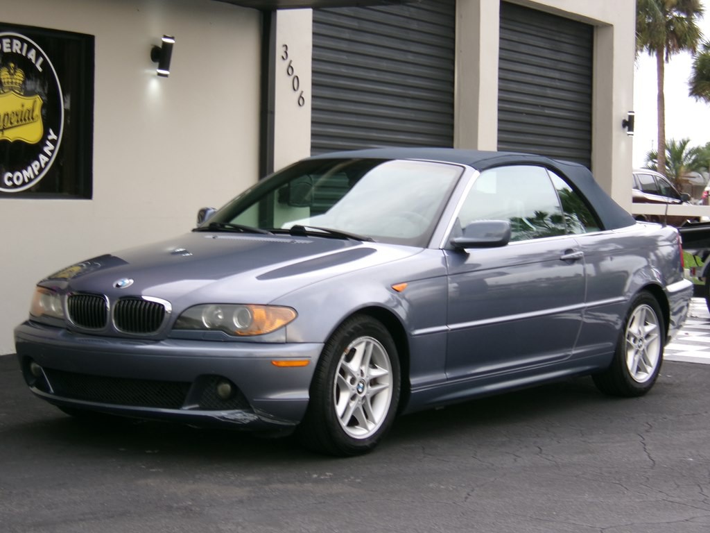 2004 BMW 3 Series Image 11