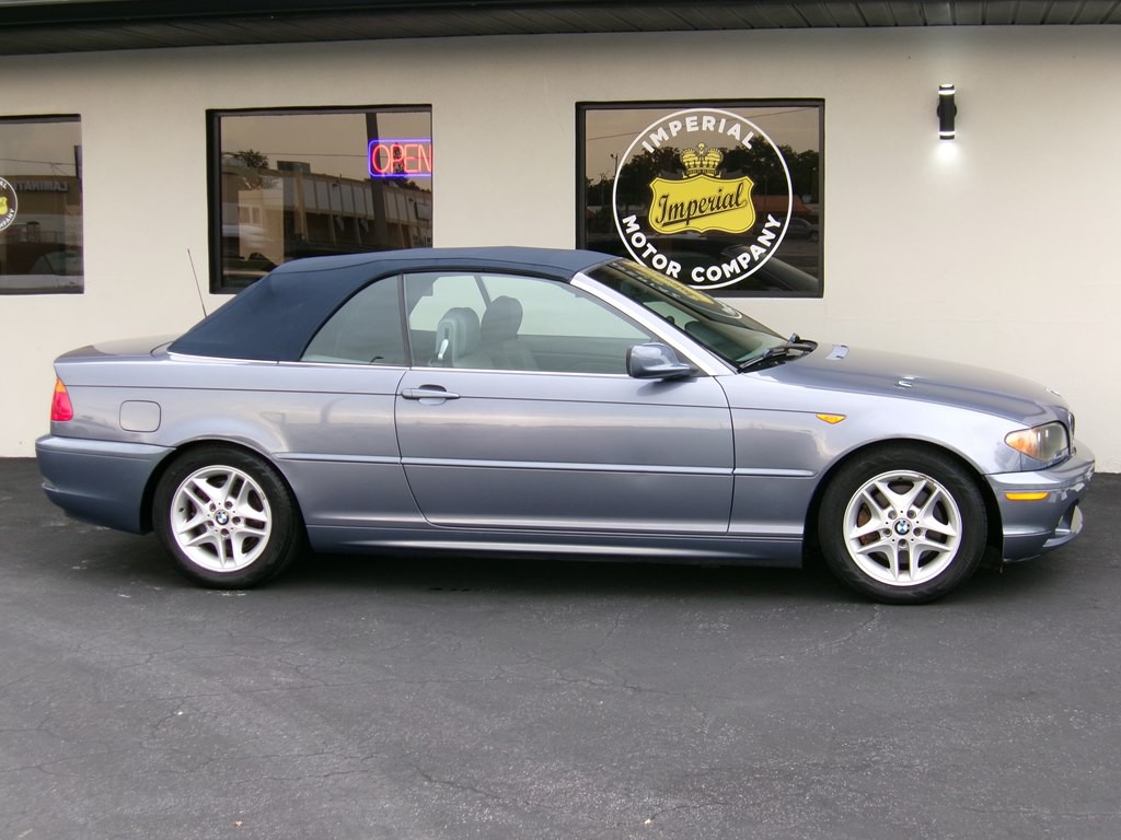 2004 BMW 3 Series Image 21