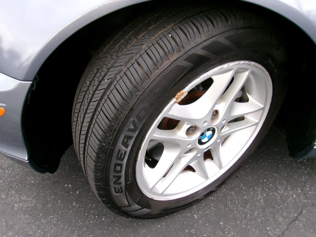 2004 BMW 3 Series Image 51