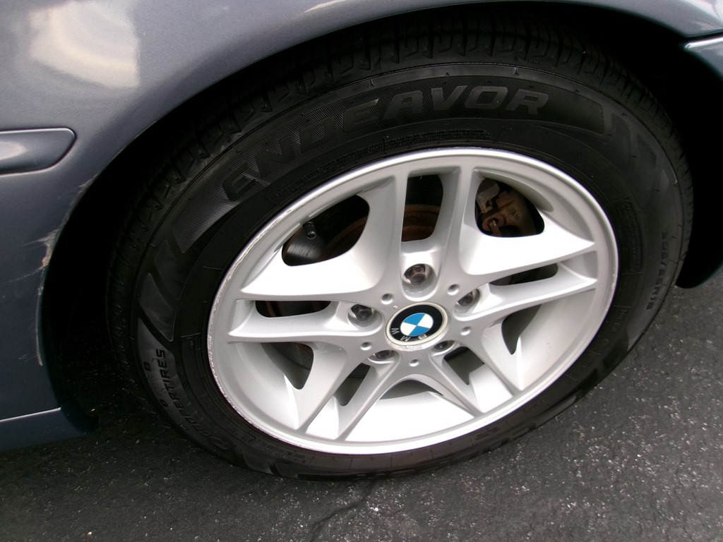 2004 BMW 3 Series Image 52