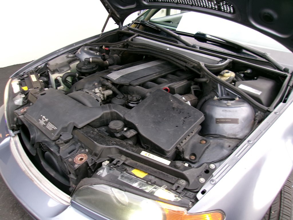 2004 BMW 3 Series Image 57