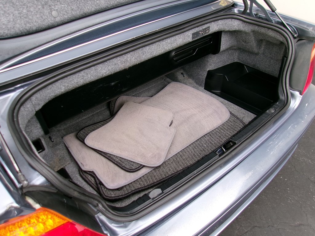 2004 BMW 3 Series Image 60