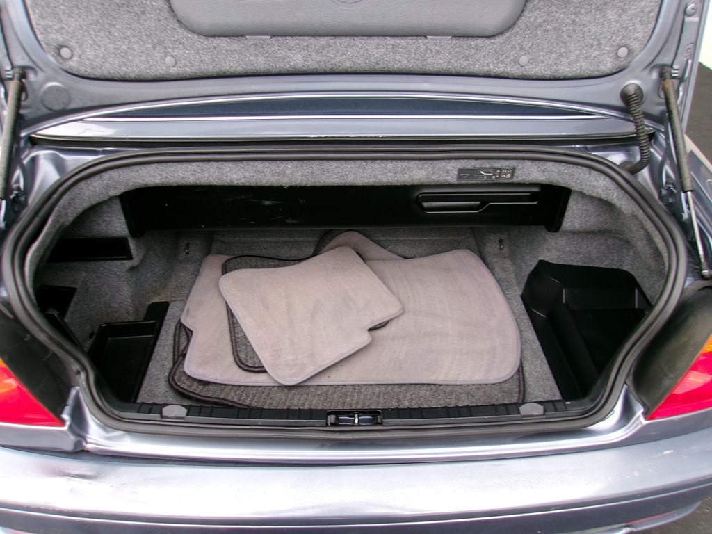 2004 BMW 3 Series Image 61