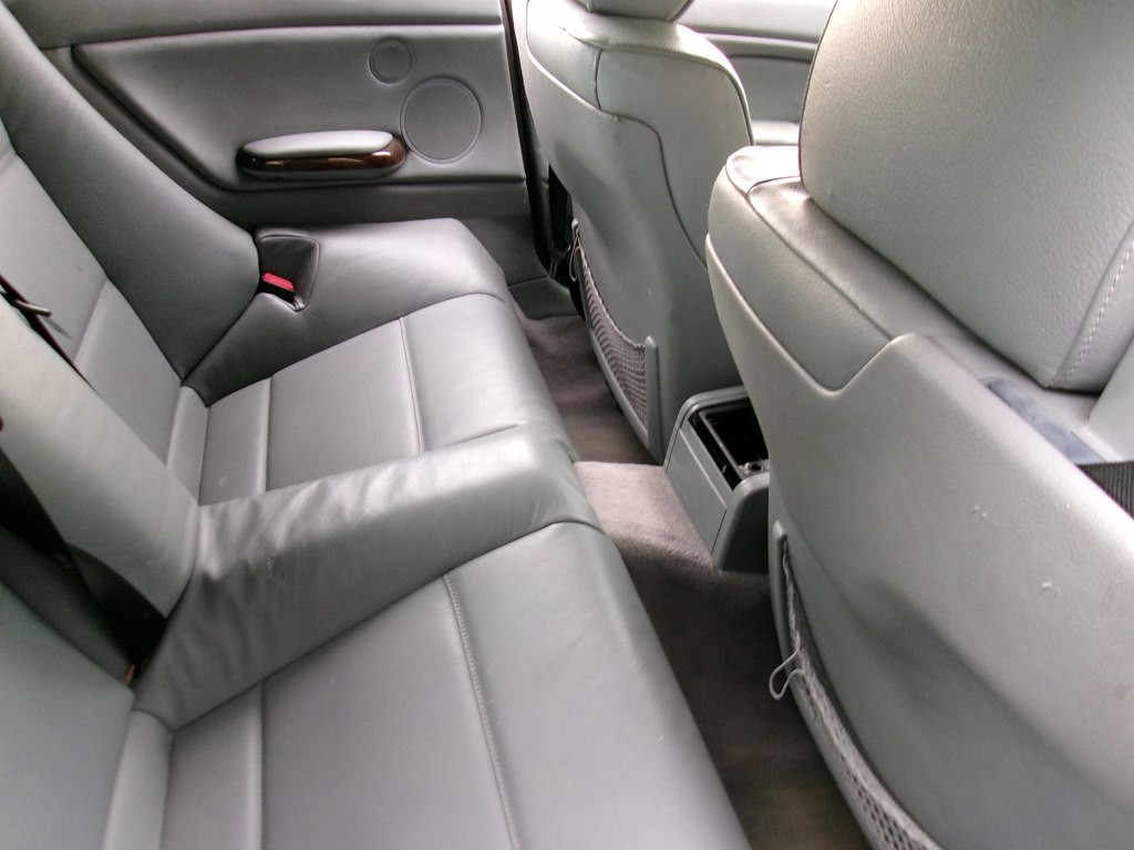 2004 BMW 3 Series Image 67