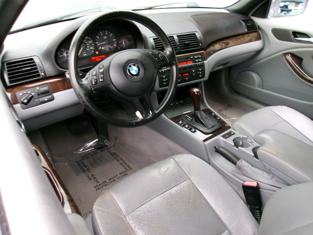 2004 BMW 3 Series Image 76