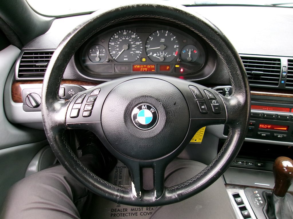 2004 BMW 3 Series Image 93