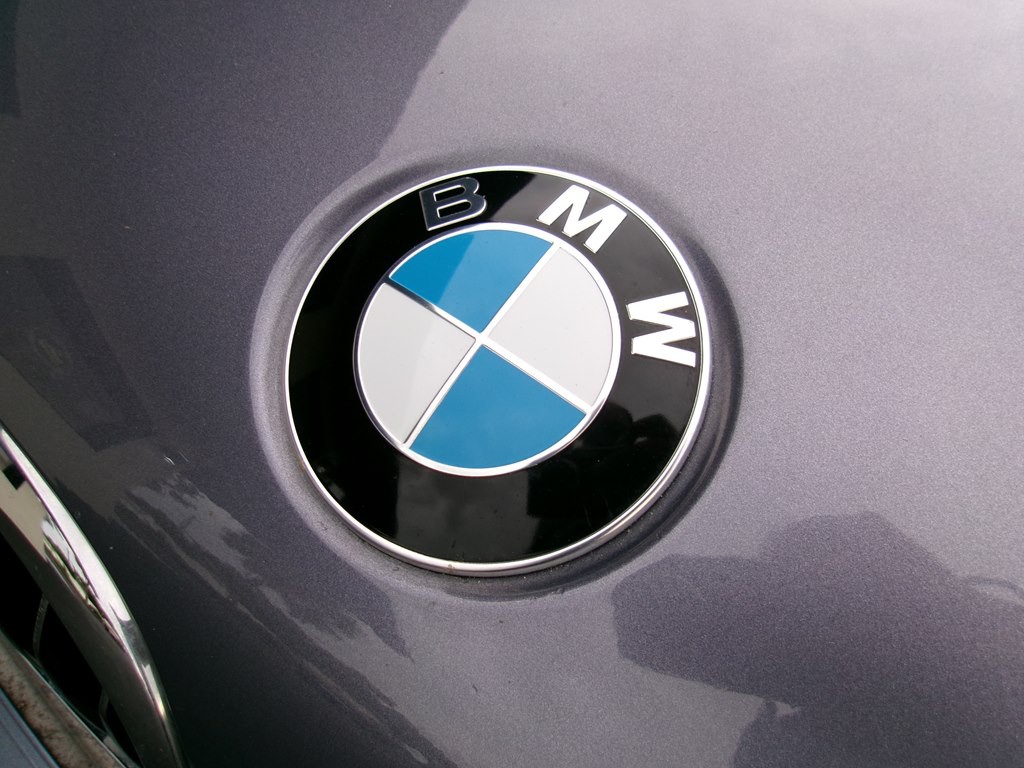 2004 BMW 3 Series Image 96