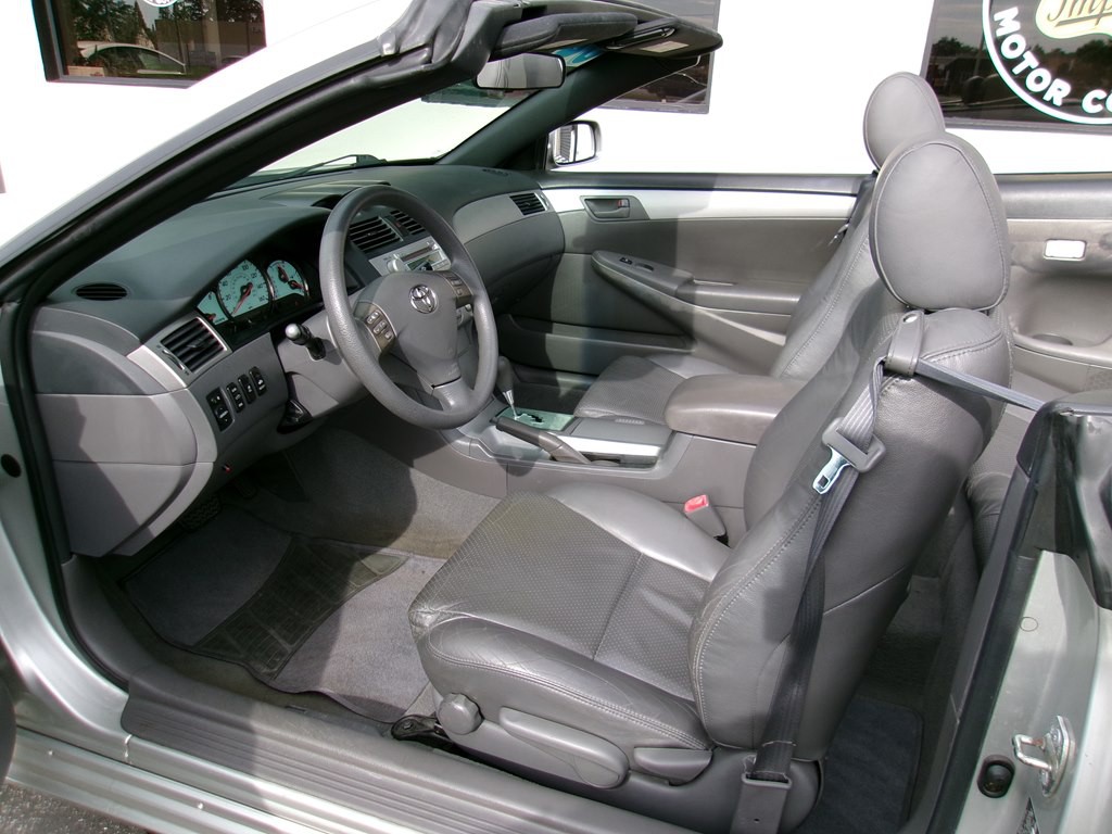 2004 Toyota Camry Image 63