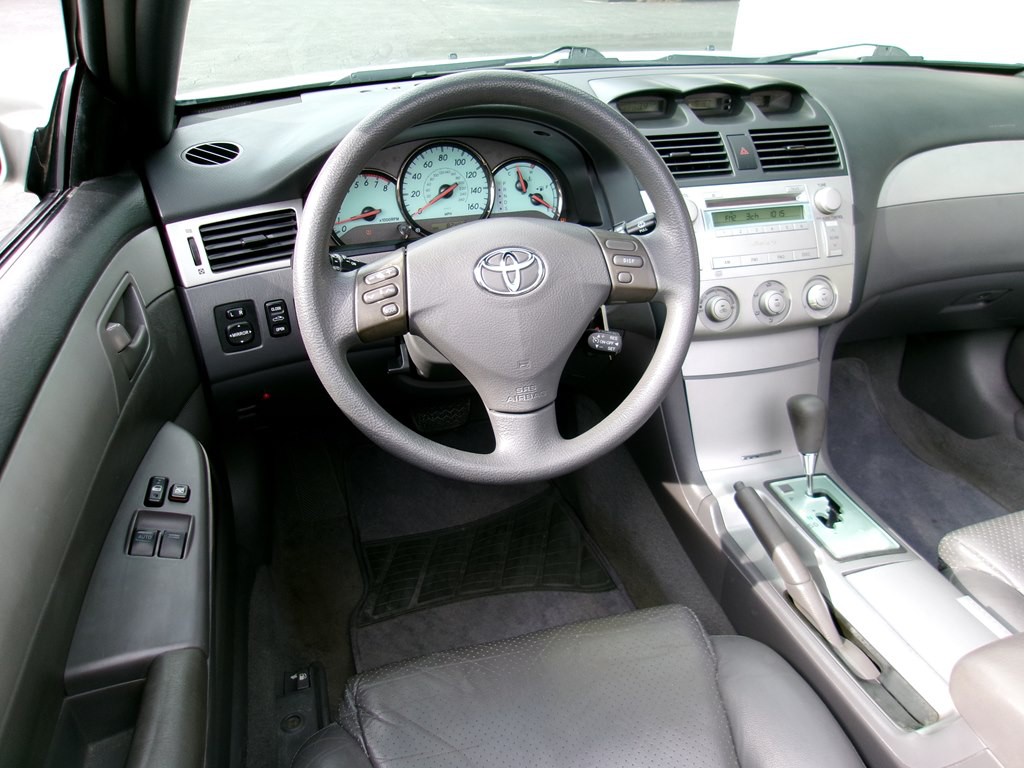 2004 Toyota Camry Image 66