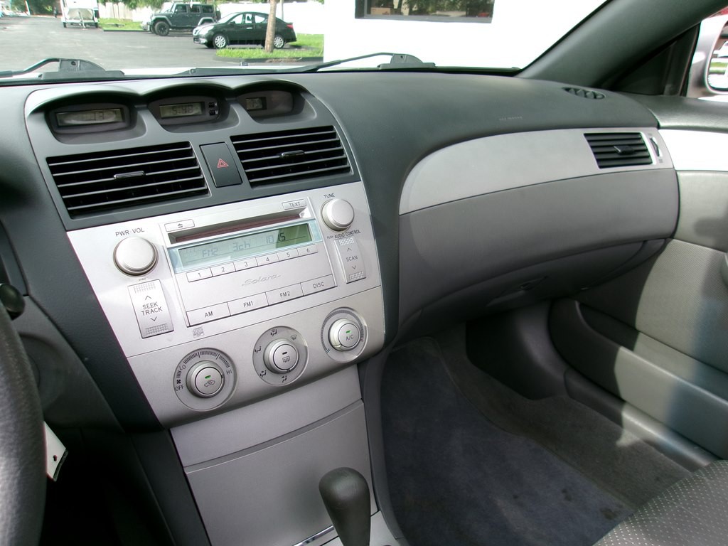2004 Toyota Camry Image 77