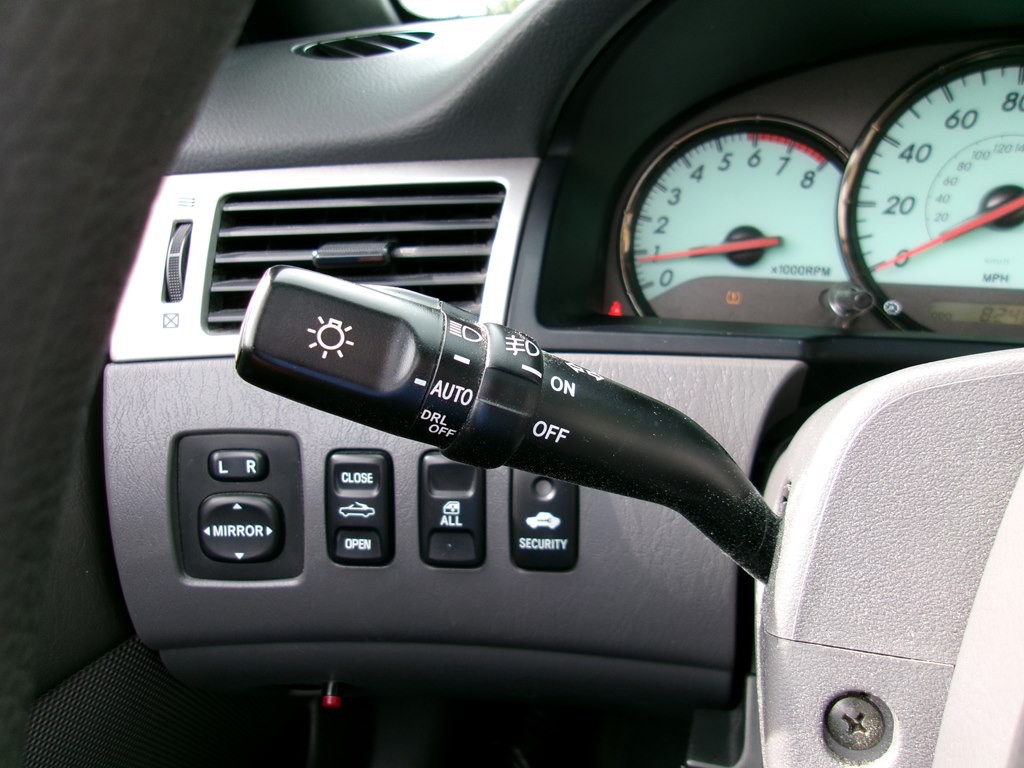 2004 Toyota Camry Image 80