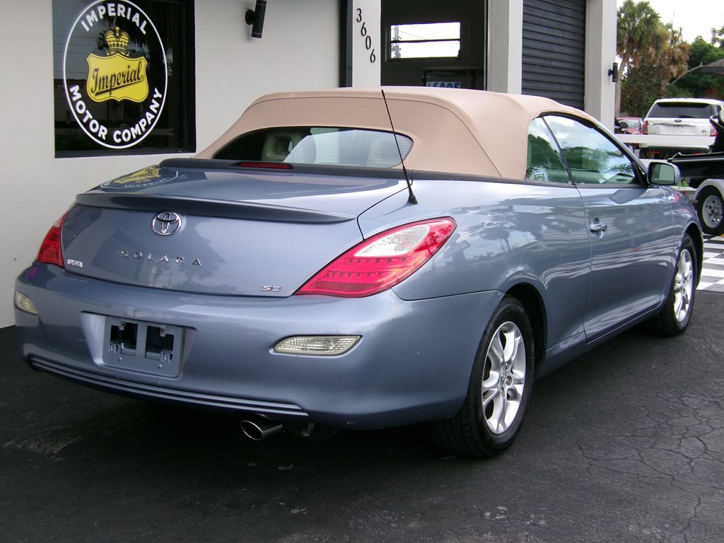 2008 Toyota Camry Image 17