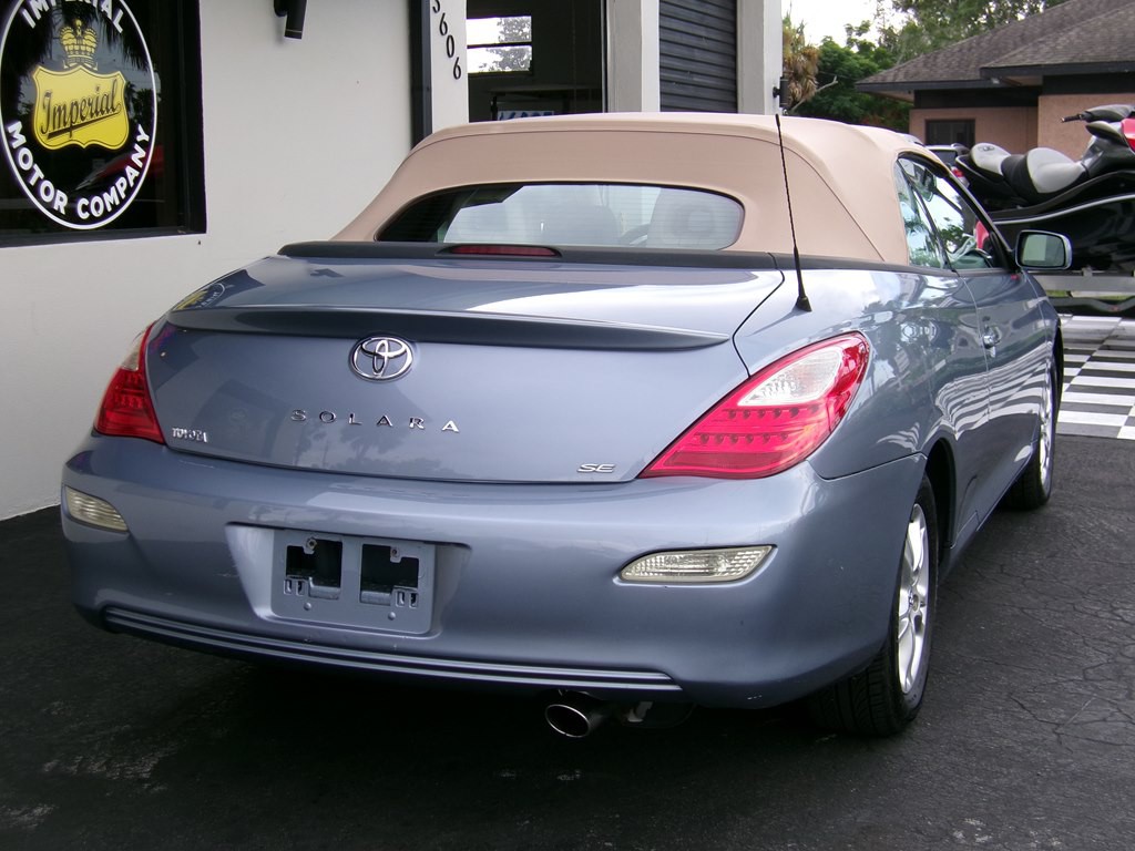 2008 Toyota Camry Image 18