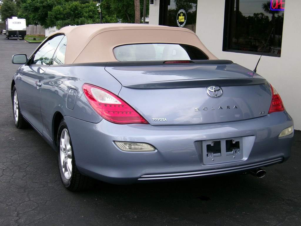 2008 Toyota Camry Image 22