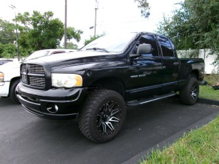 Image for 2004 Dodge Ram 1500 Laramie ID: 7556483
