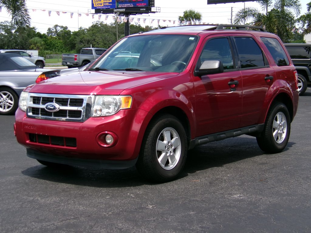 2012 Ford Escape Image 2