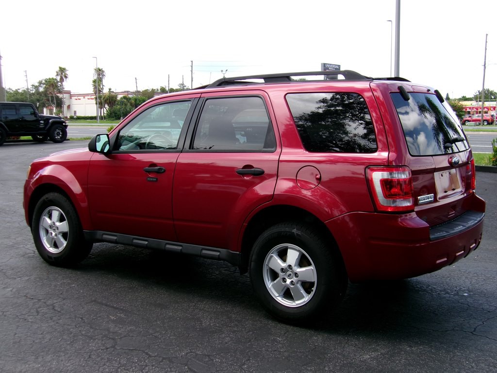 2012 Ford Escape Image 24