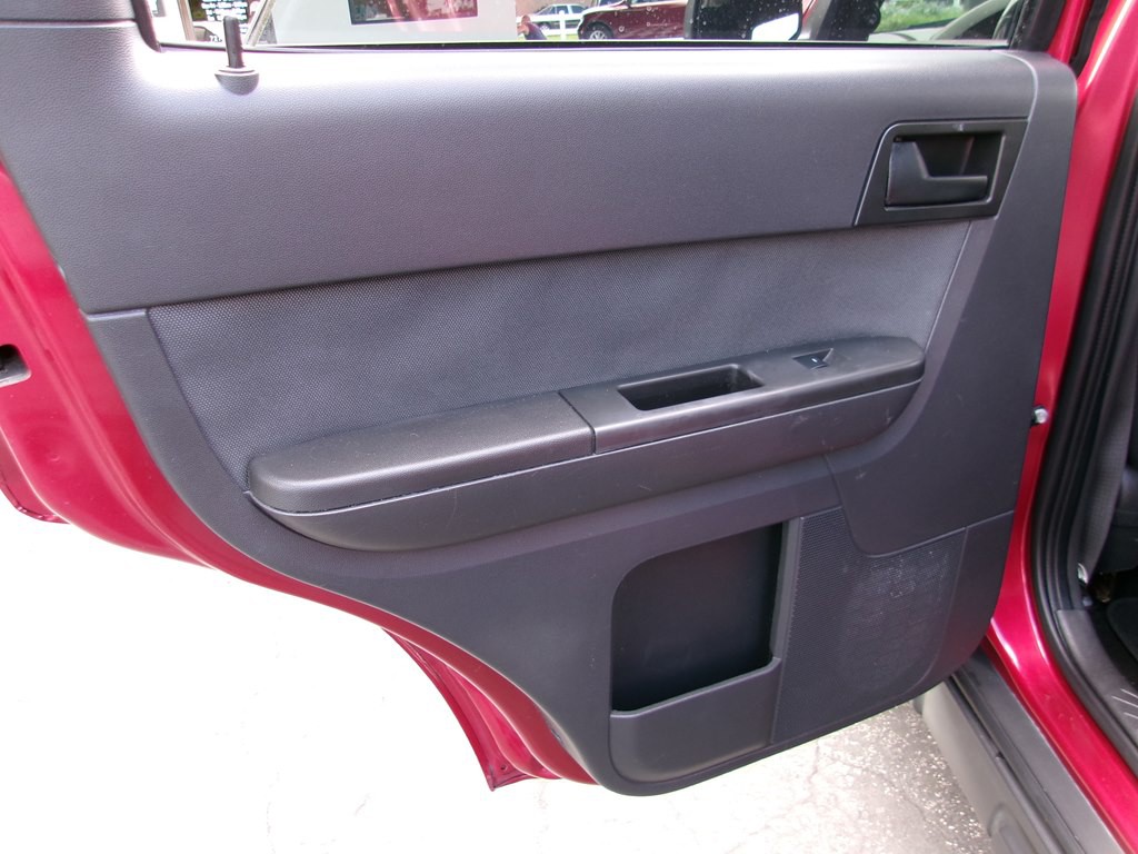 2012 Ford Escape Image 45
