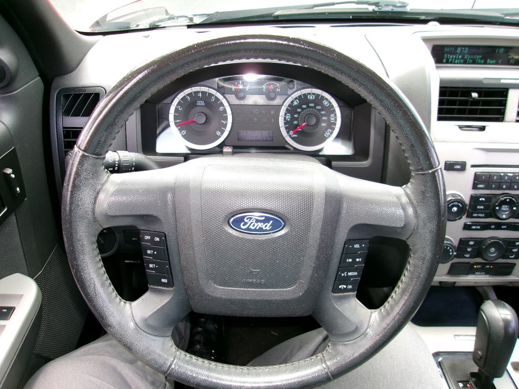 2012 Ford Escape Image 75