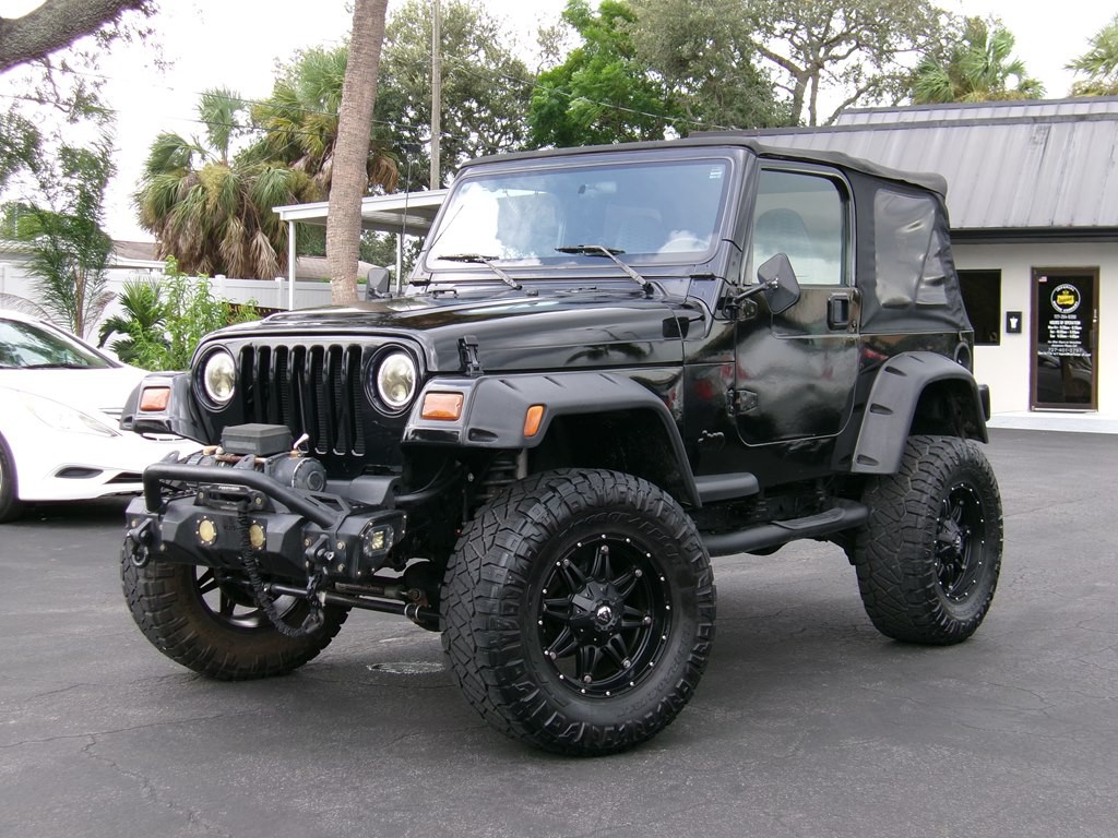 1997 Jeep Wrangler Image 1