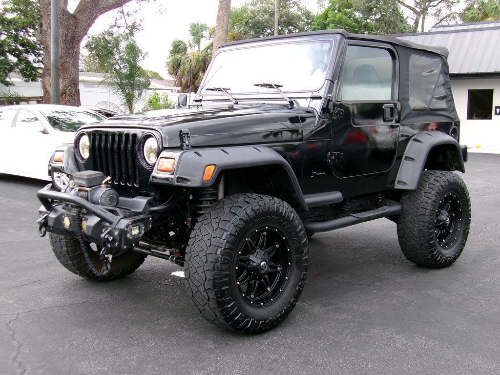 1997 Jeep Wrangler Image 25