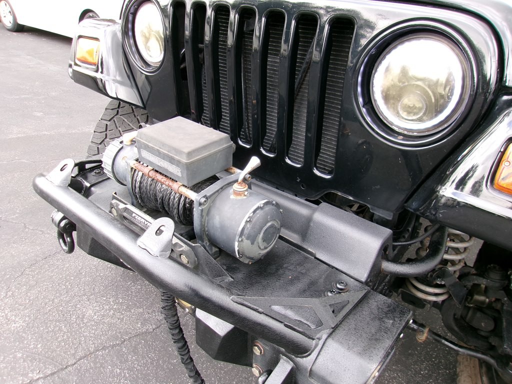 1997 Jeep Wrangler Image 26