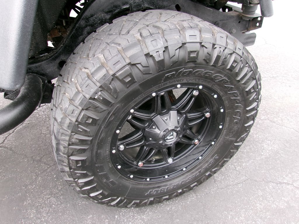 1997 Jeep Wrangler Image 29