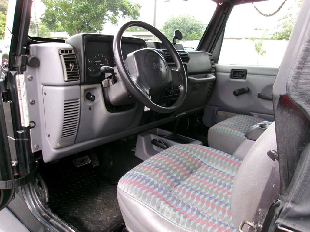 1997 Jeep Wrangler Image 44