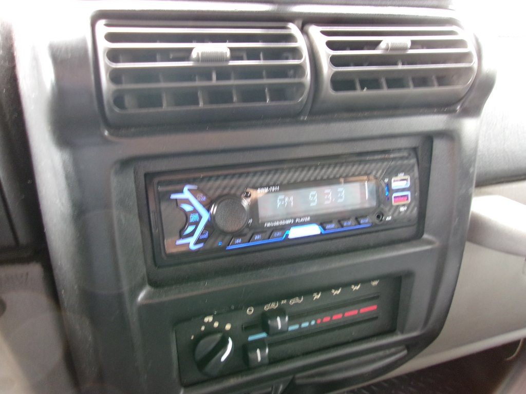 1997 Jeep Wrangler Image 51
