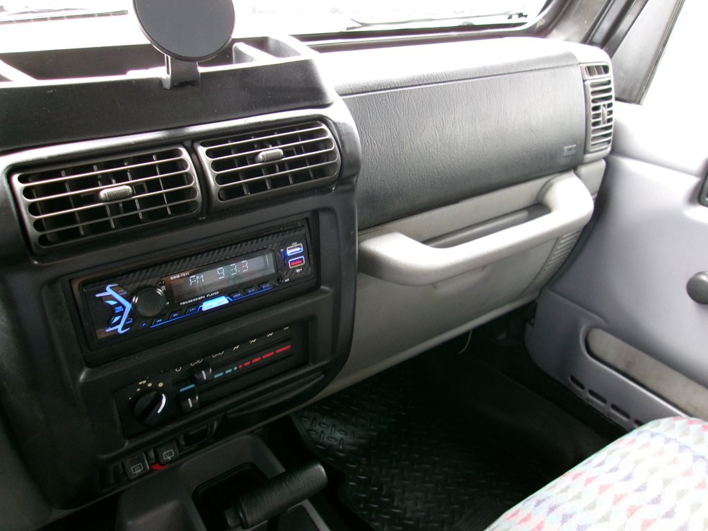 1997 Jeep Wrangler Image 53