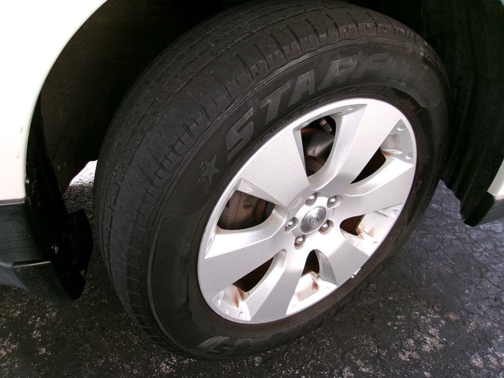 2011 Subaru Outback Image 37