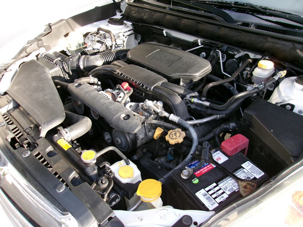 2011 Subaru Outback Image 40