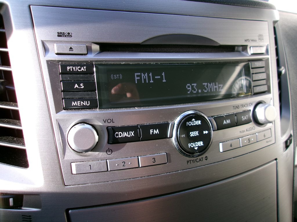 2011 Subaru Outback Image 75