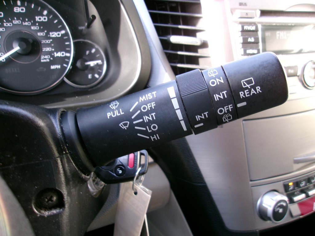 2011 Subaru Outback Image 81