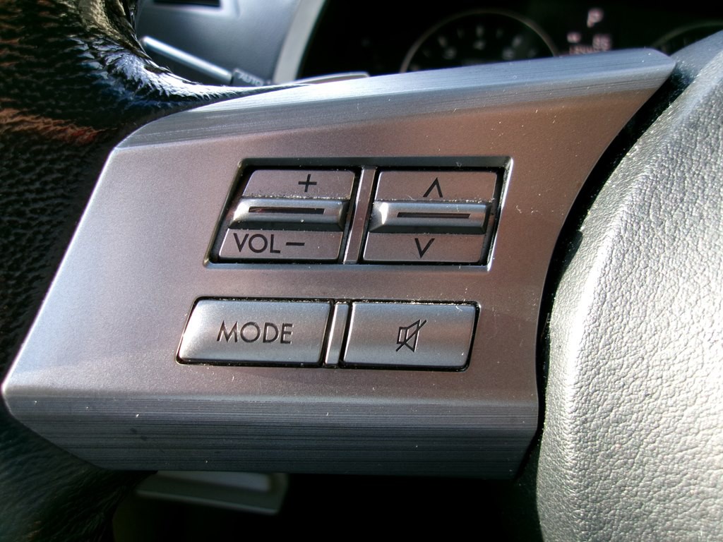 2011 Subaru Outback Image 82