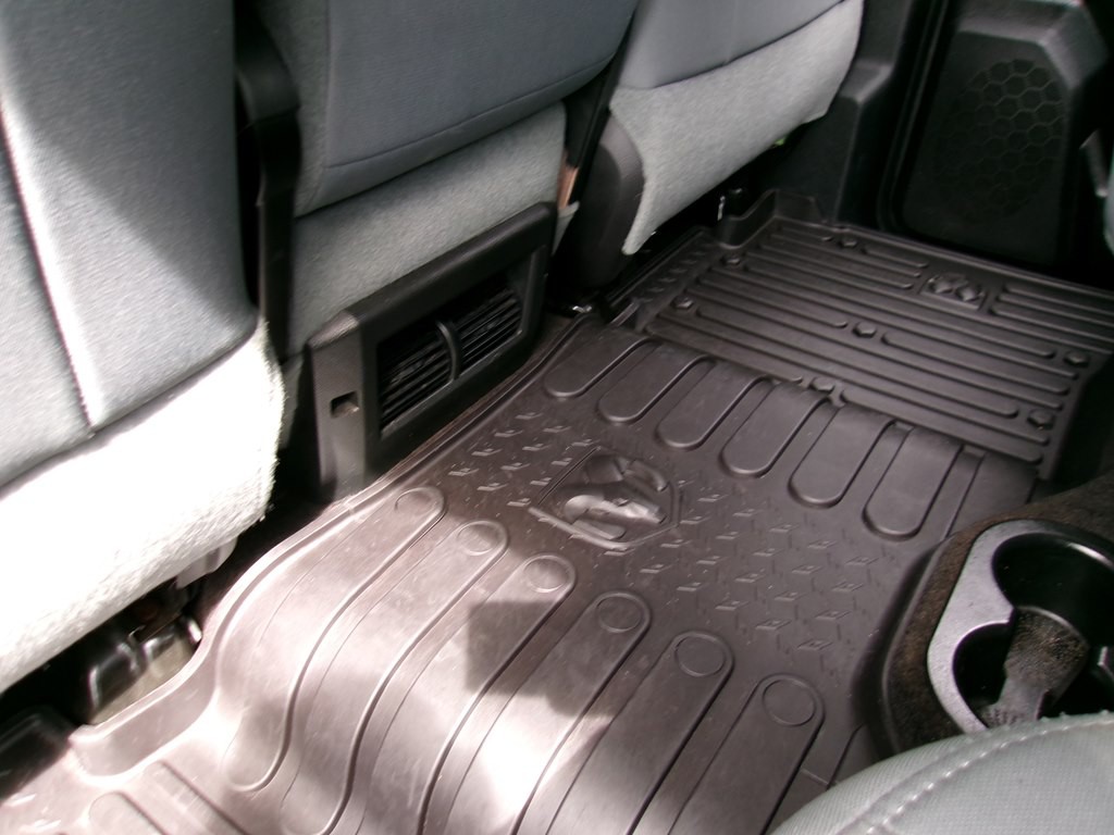 2016 RAM 1500 Image 48