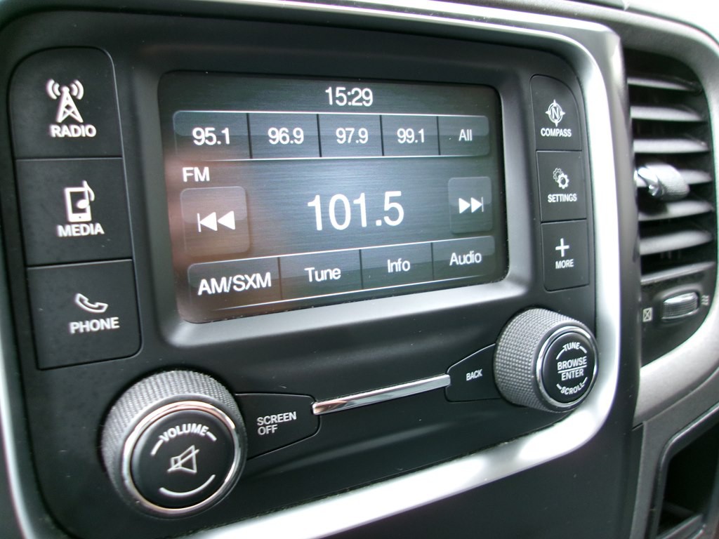 2016 RAM 1500 Image 73