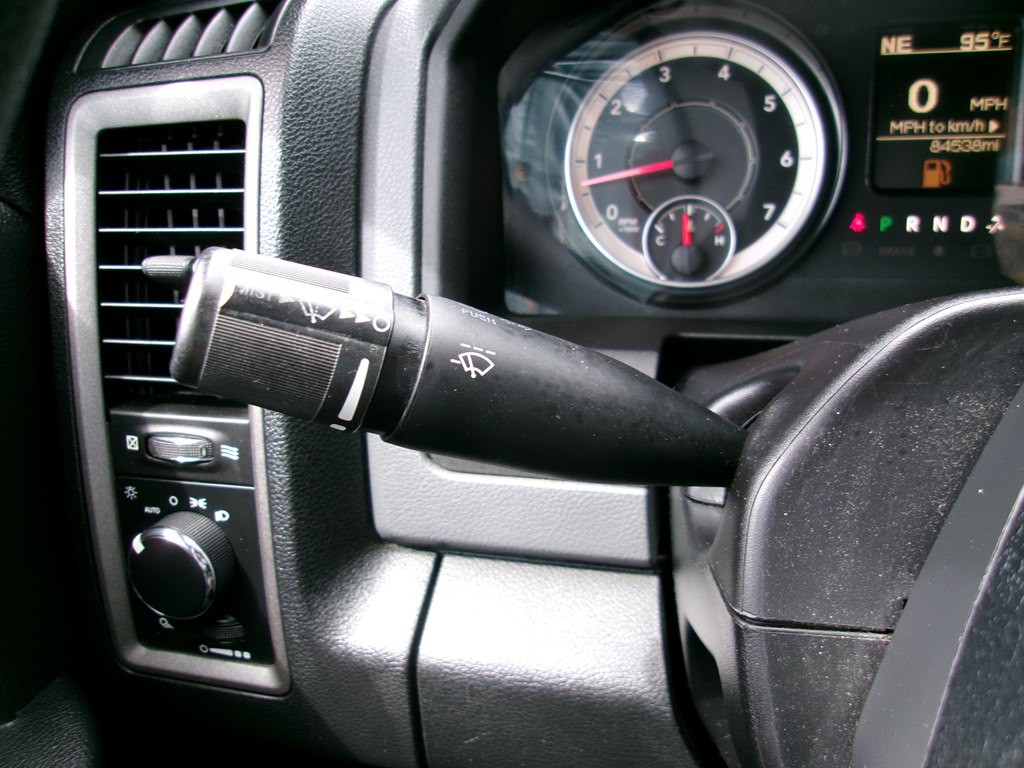 2016 RAM 1500 Image 76