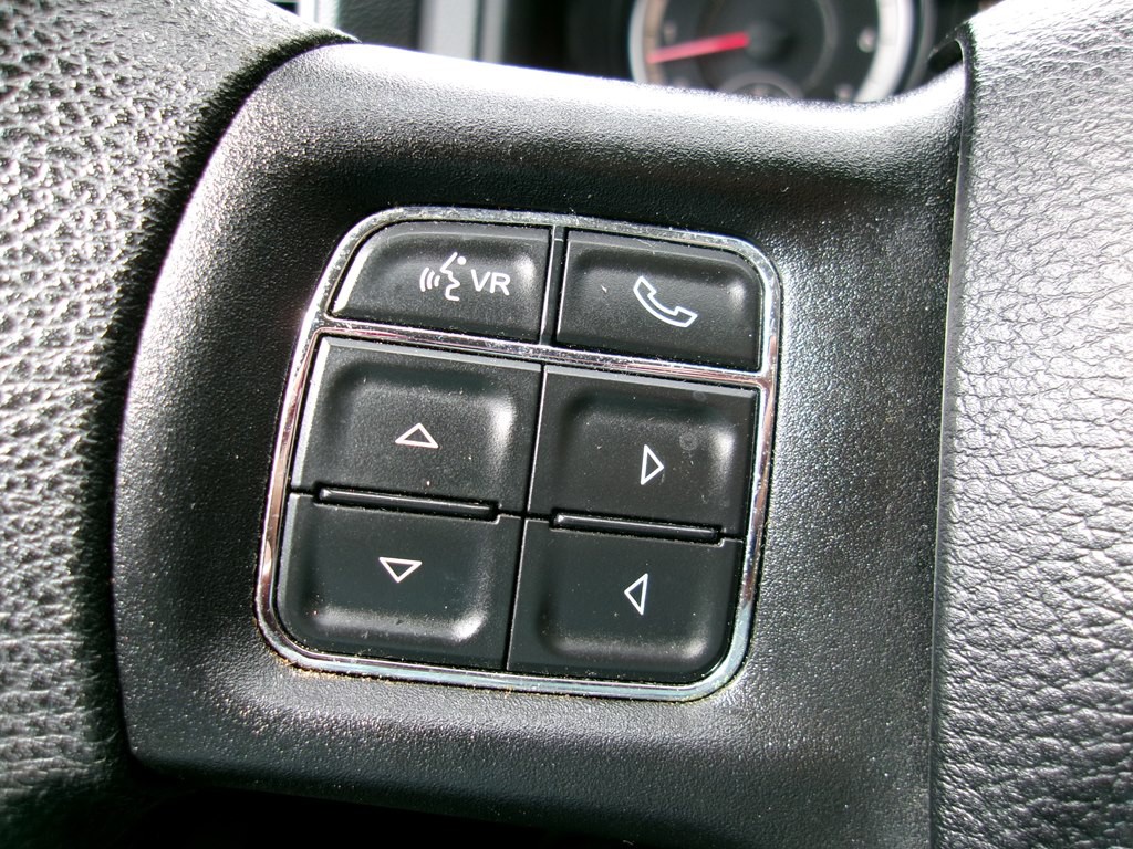 2016 RAM 1500 Image 77