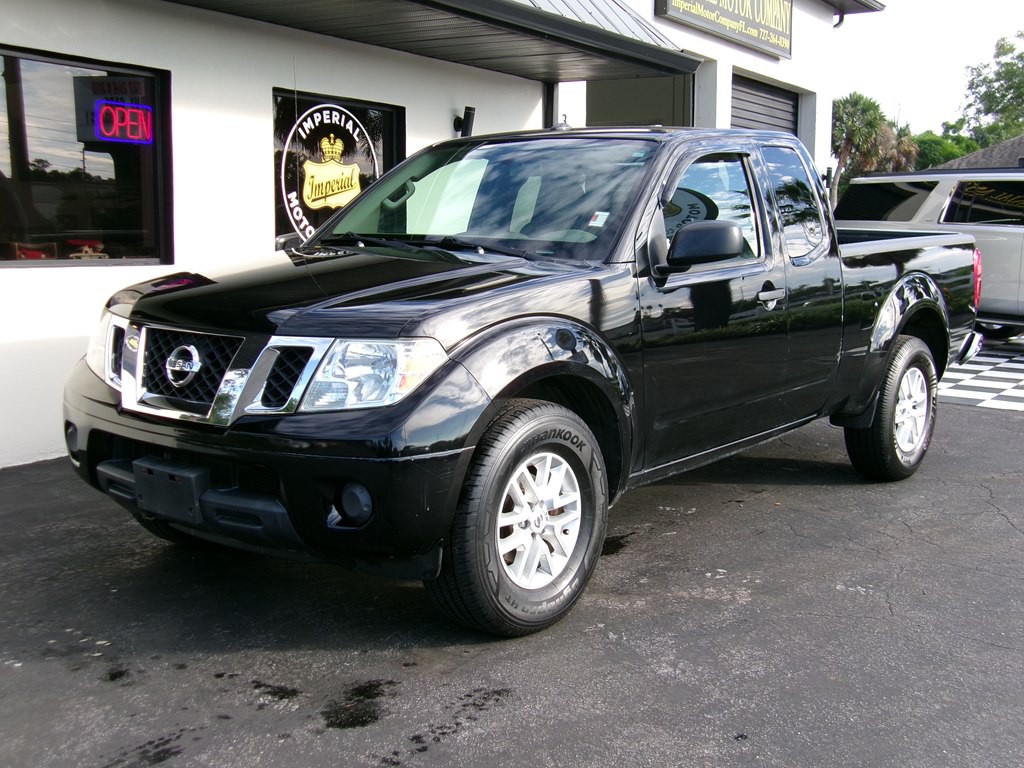 2015 Nissan Frontier Image 3