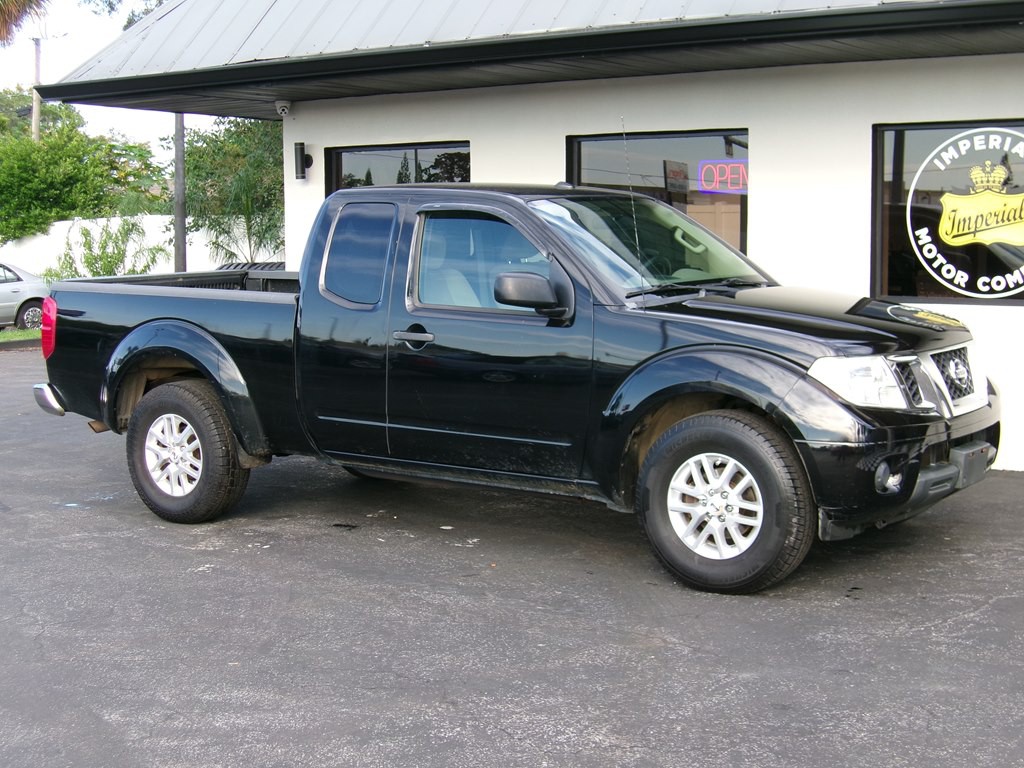 2015 Nissan Frontier Image 12