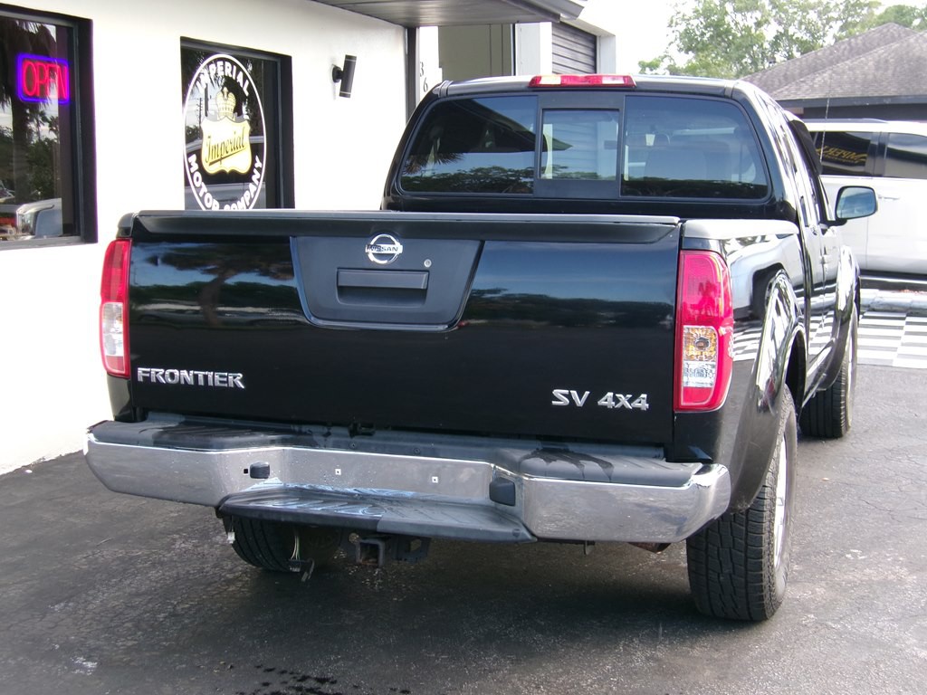 2015 Nissan Frontier Image 20