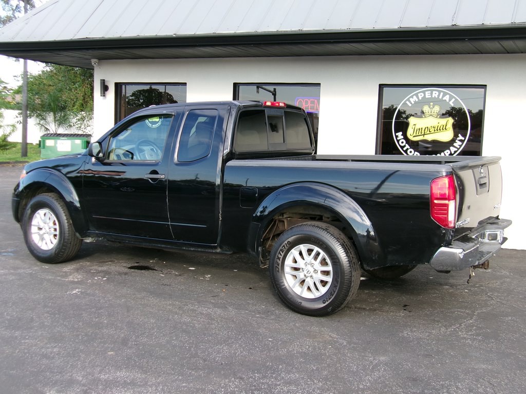 2015 Nissan Frontier Image 25