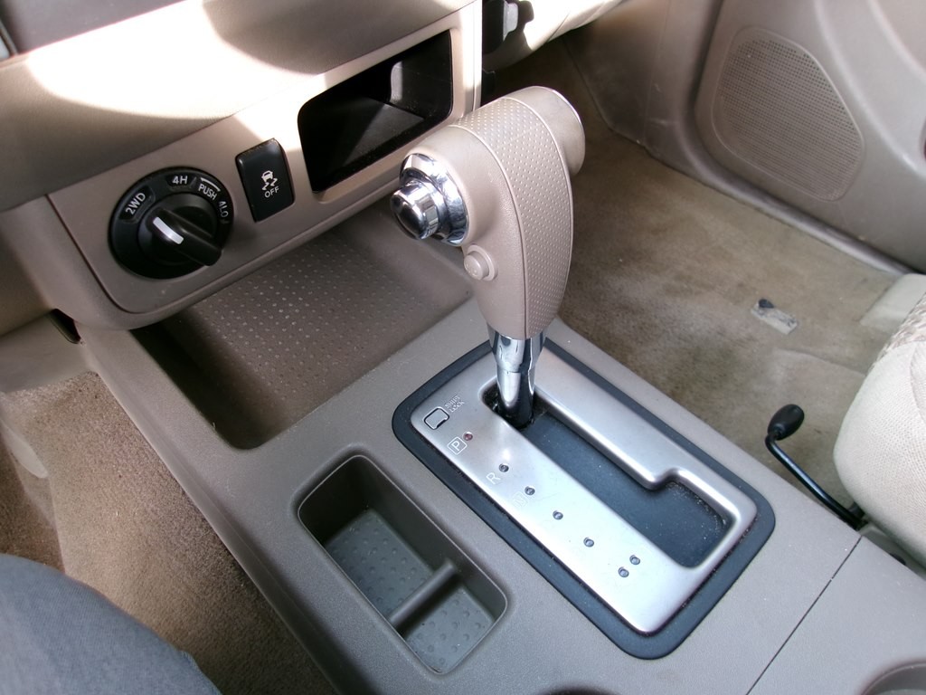 2015 Nissan Frontier Image 63