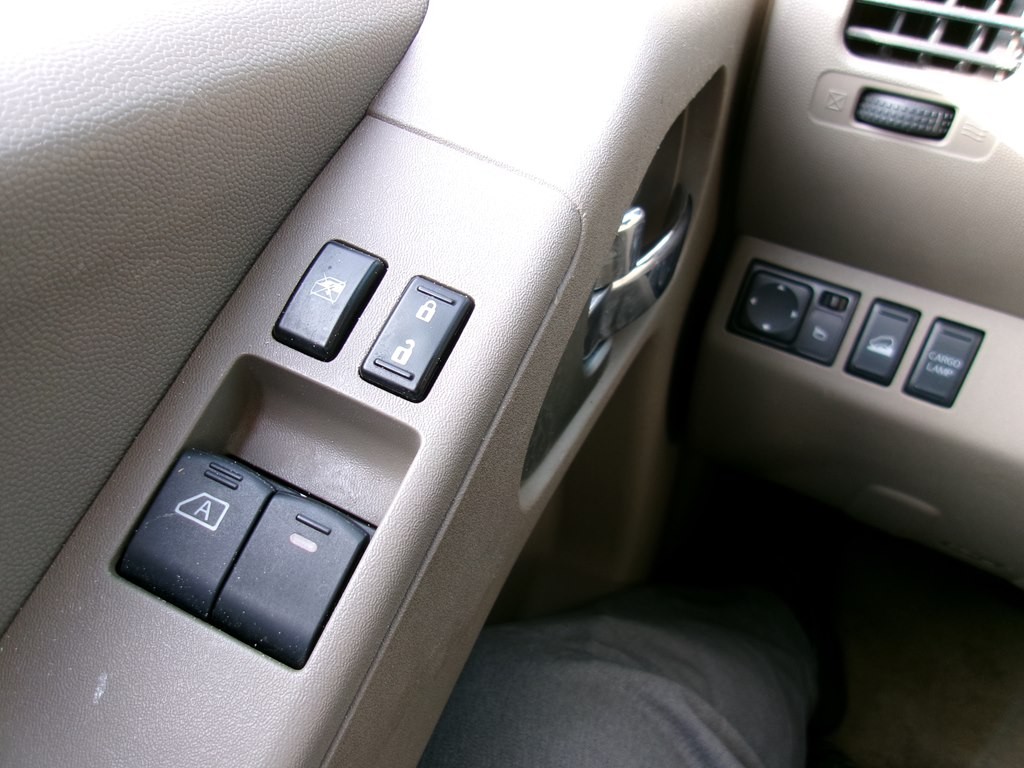 2015 Nissan Frontier Image 68