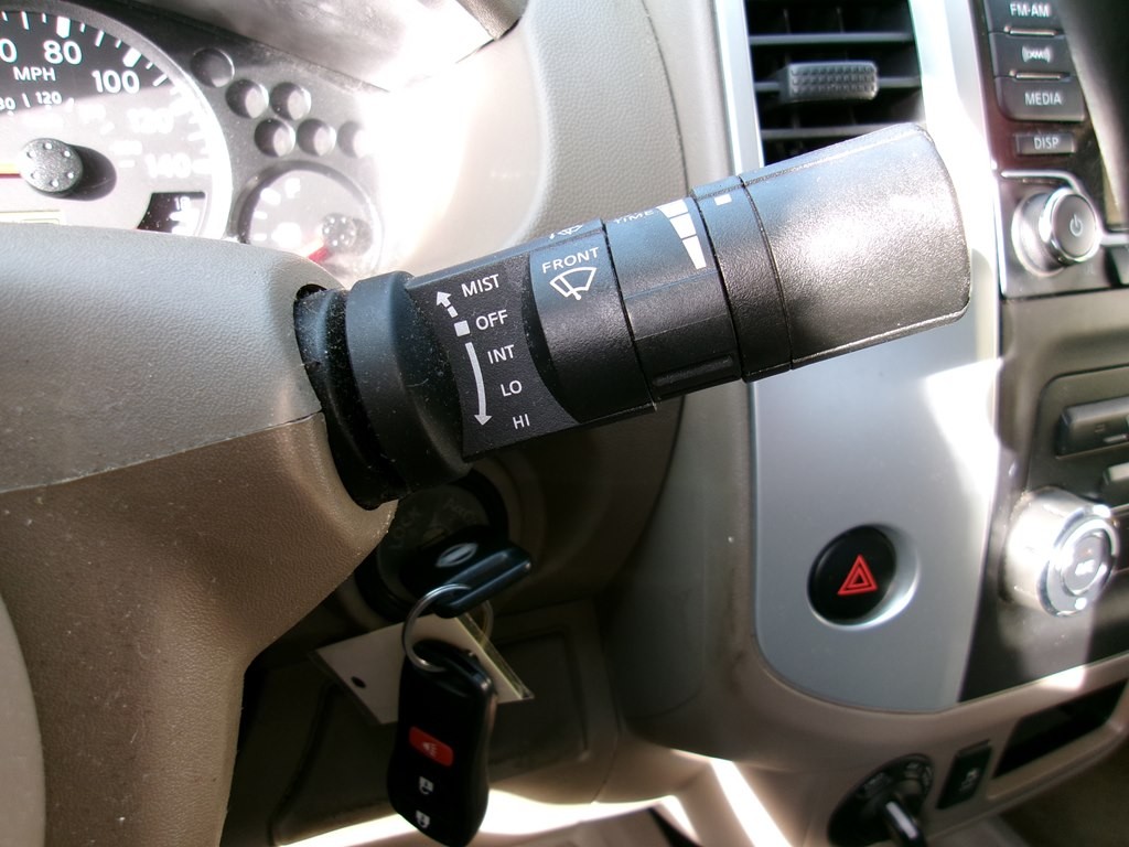 2015 Nissan Frontier Image 70